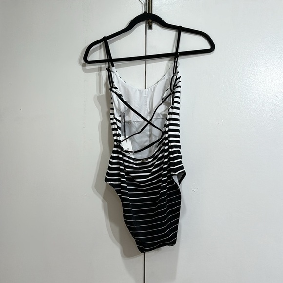Calvin Klein Striped One Piece Size 10 - Picture 6 of 6